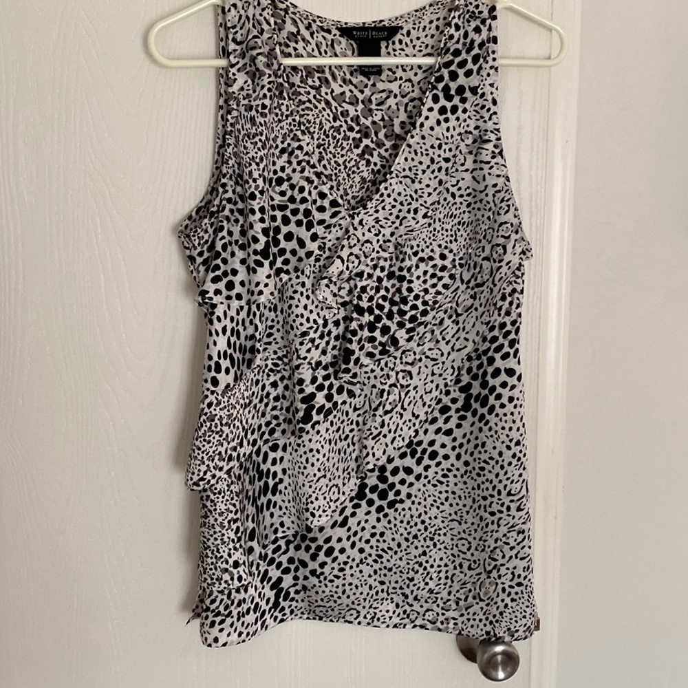 White Black House Market sleeveless top.  Beautiful top